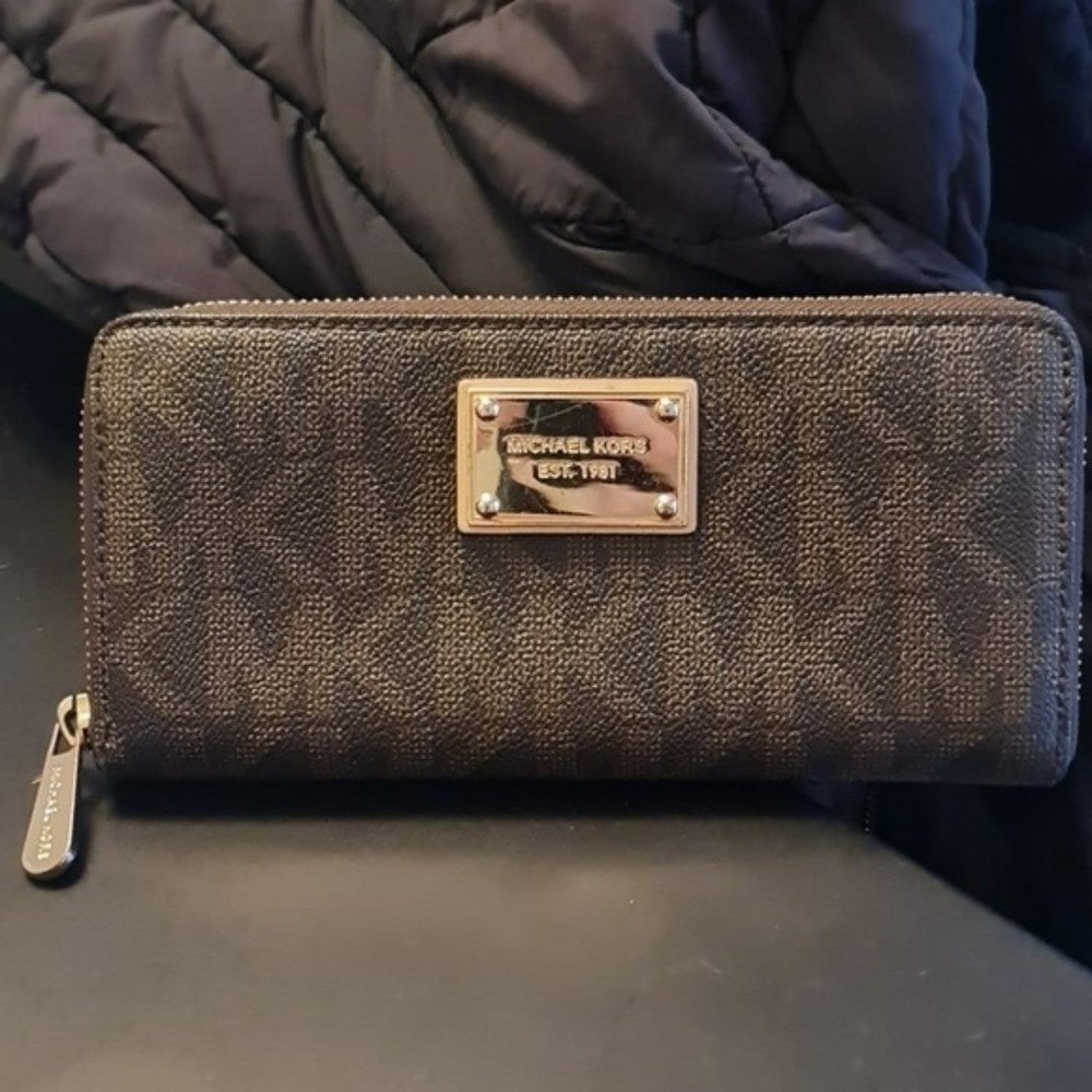 Michael Kors Brown Signature Leather Zip Wallet